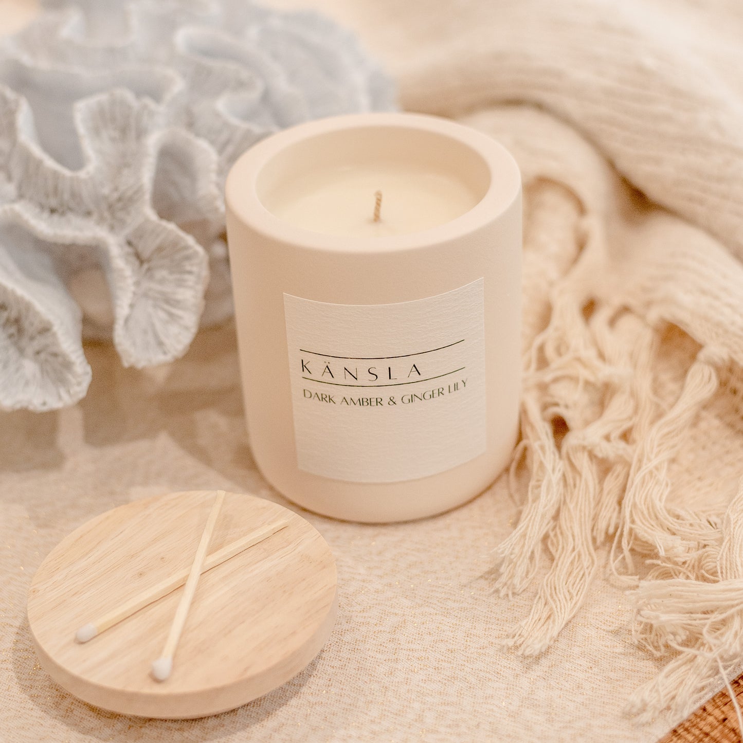 Dark Amber & Ginger Lily Candle